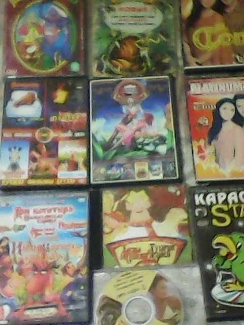 DVD диски фильмы мультфильмы, музыка рецепты