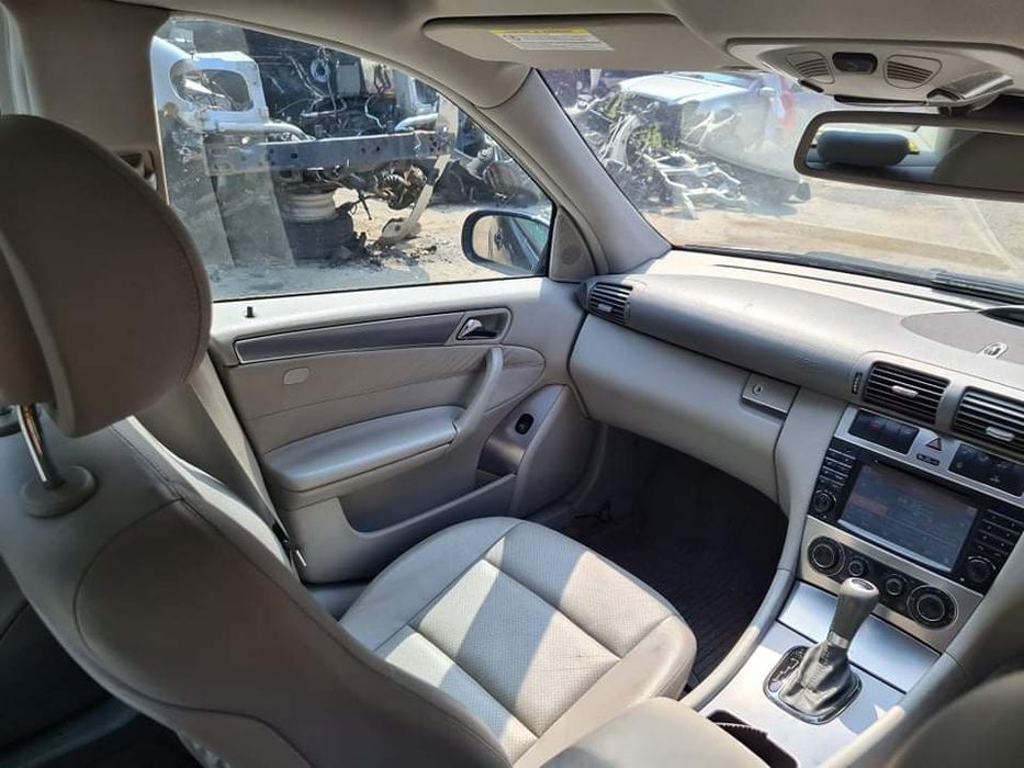 Mercedes W203 C320CDI 224кс OM642 Facelift автоматик седан НА ЧАСТИ!