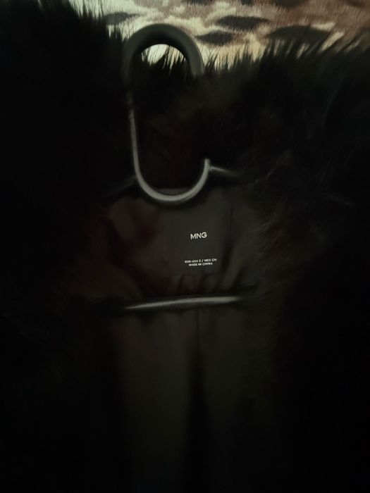Черен кожух,марка Манго,размер S
