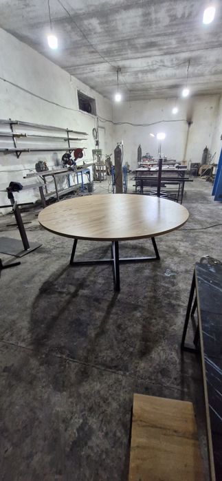 Круглый стол в стиле лофт! Думалок стол лофт. Dumaloq stol loft