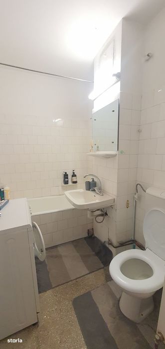 Inchiriez apartament 2 camere,decomandat,Calea Dumbravii (Dioda)