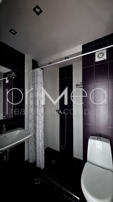 Дава се под наем Тристаен апартамент в Бургас, Изгрев - 108 кв.м за 657.9 € - Снимка #8