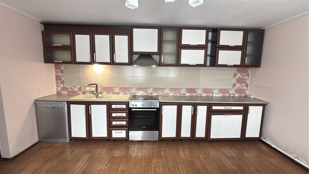 Продам кухонный гарнитур