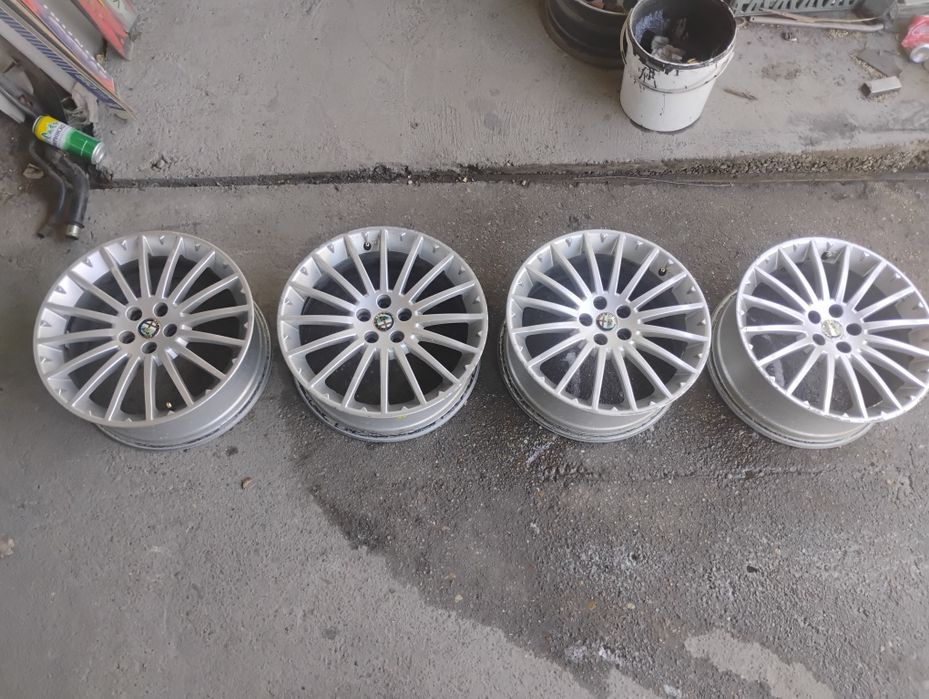 Джанти Alfa Romeo GT