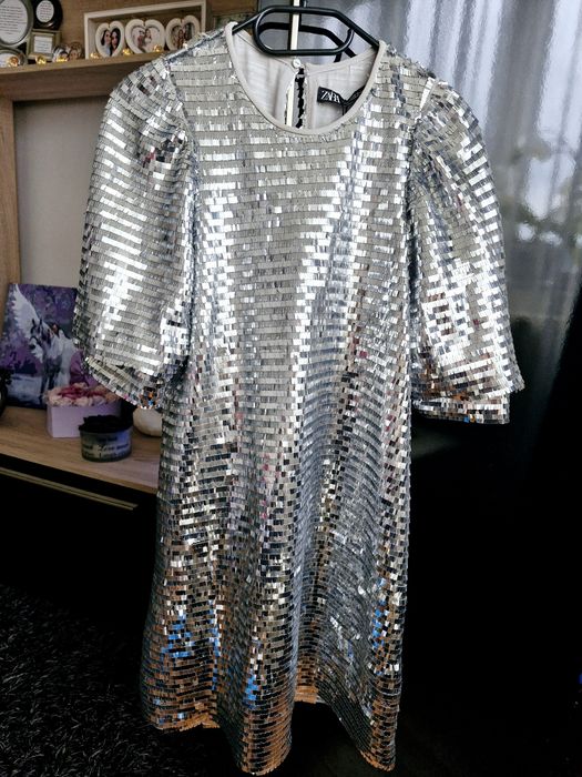 Rochie Zara, cu paiete, XS
