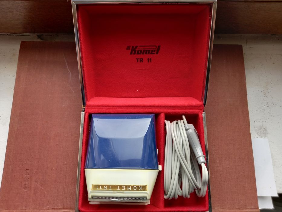 Aparat de bărbierit electric Komet TR 11