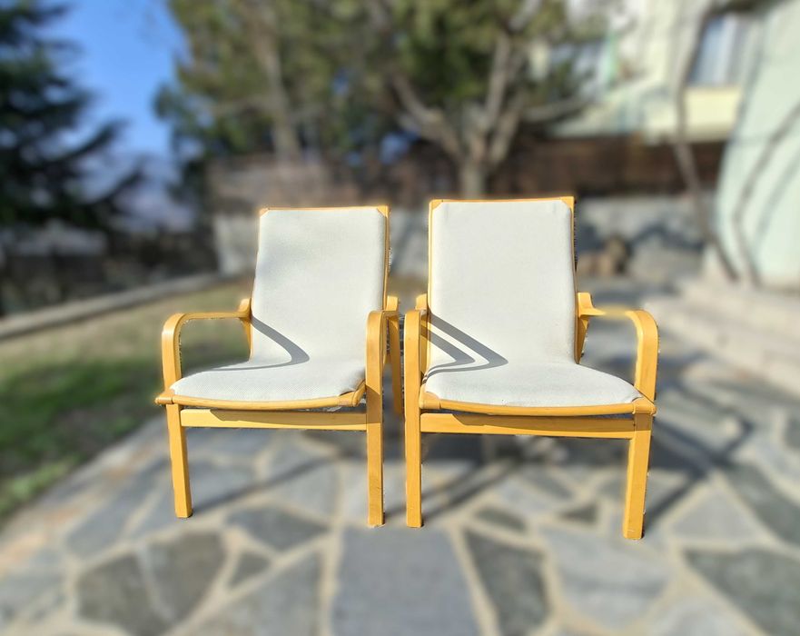 Двойка фотьойли на Finn Оstergaard от средата на века