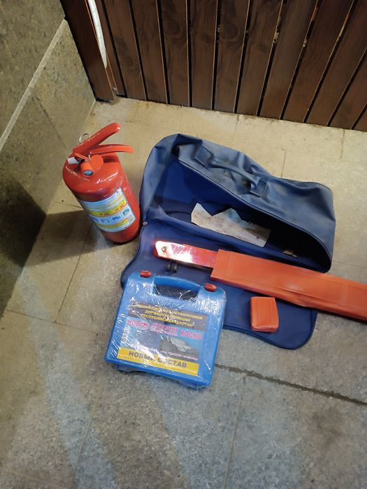 Для HYUNDAI аптечка