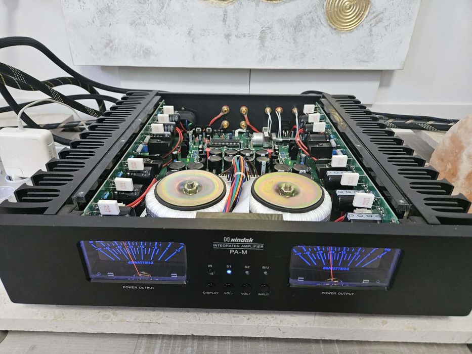 Amplificator Xindak pa-m II cu dac(pure class A)
