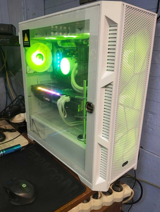 Геймърски компютър в гаранция