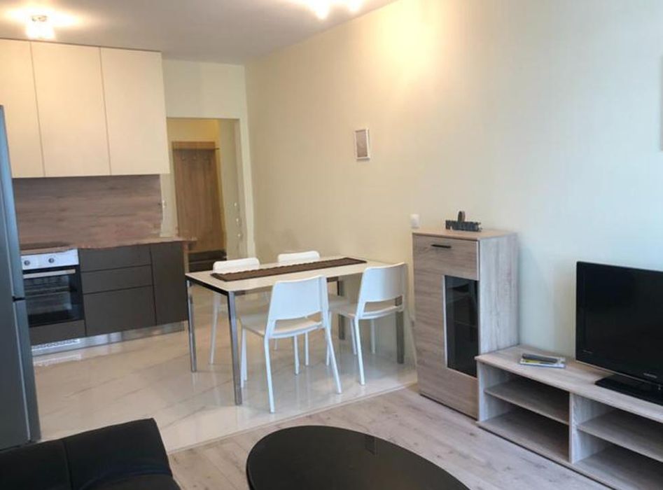 Дава се под наем Двустаен апартамент в София, Люлин 8 - 69 кв.м за 530 € - Снимка #1