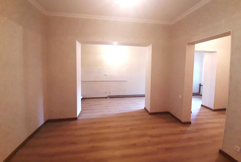 СВОЙ Дом 1 ком. 31,2  кв.м. Центр Старые Сергели, Евроремонт