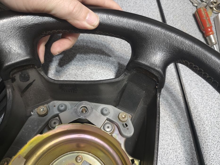 Волан Мерцедес w124,w202,w210,r129