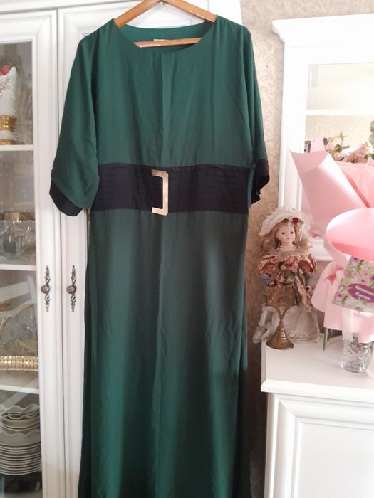 Продам женскую одежду 54-56 р