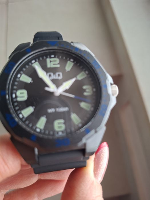 Чисто нов часовник