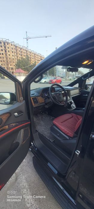 JAC M4 Микроавтобус