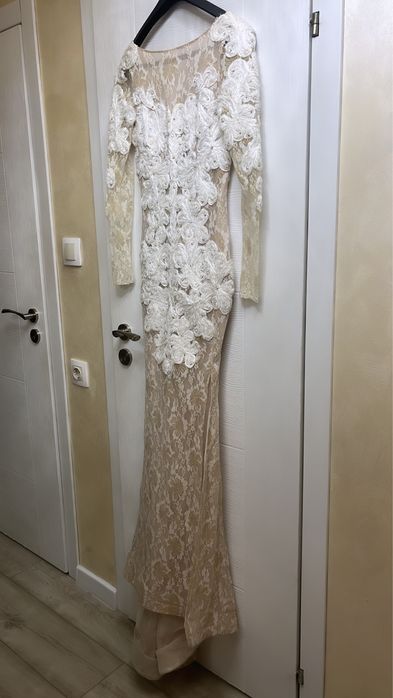 Абитуриентска/булчинска рокля