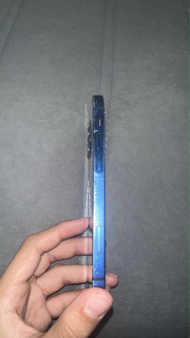 Продам iPhone 12 mini 64 гб