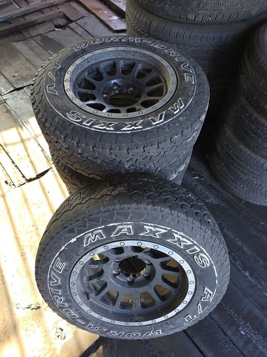 Продам комплект колёс.