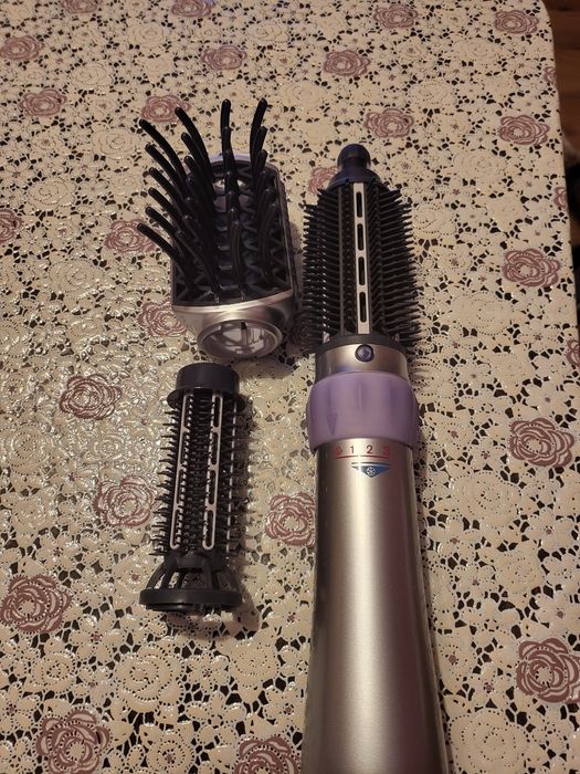 Сешоар за издухване.