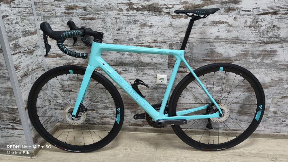 Карбонов шосеен велосипед Bianchi Specialissima CV Disc Ultegra | 57