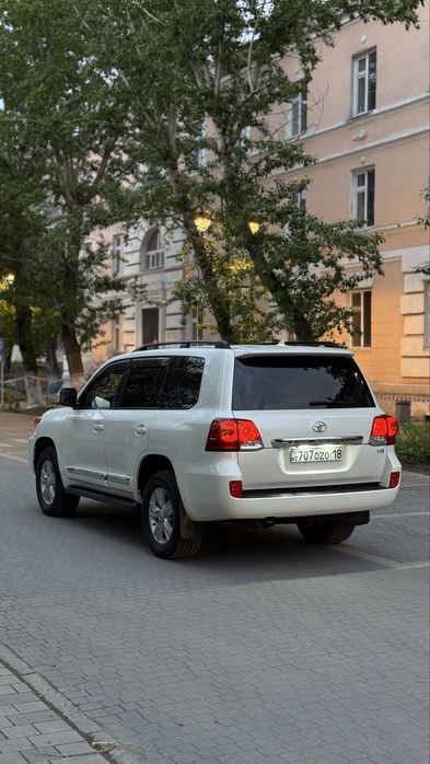 Прокат авто с водителем