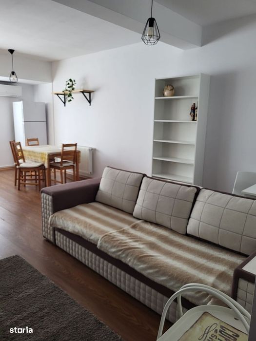 Apartament 2 camere bloc 2010-metrou Aparatorii Patriei