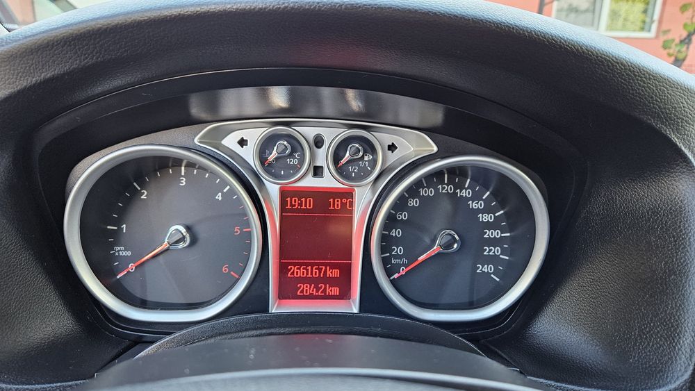 Ford focus 2 2010