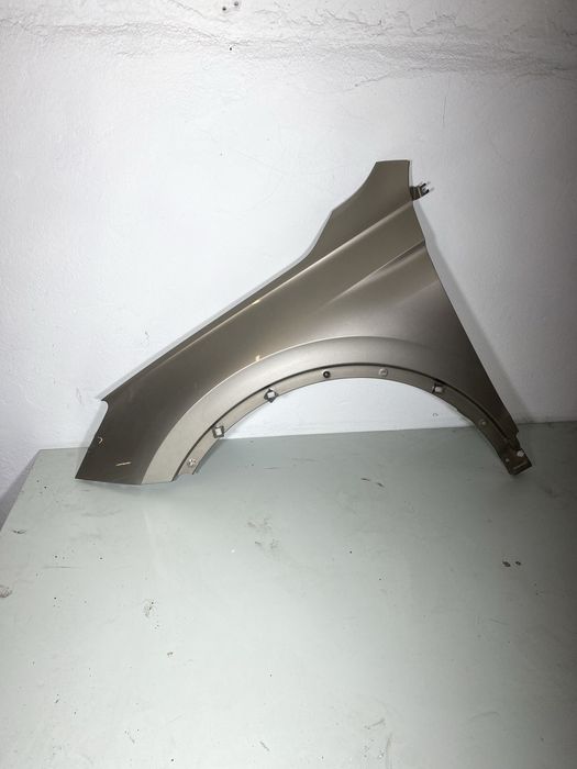 Aripa Stanga Fata Seat Taracco 2018-2024