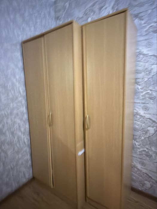 Деревянные шкафы