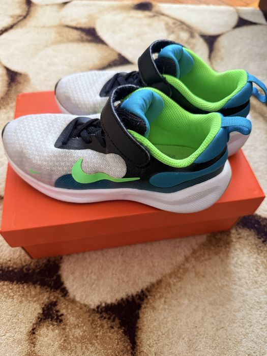 Nike маратонки 31 номер