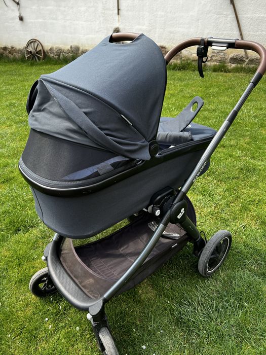 Бебешка количка Maxi Cosi Adorra