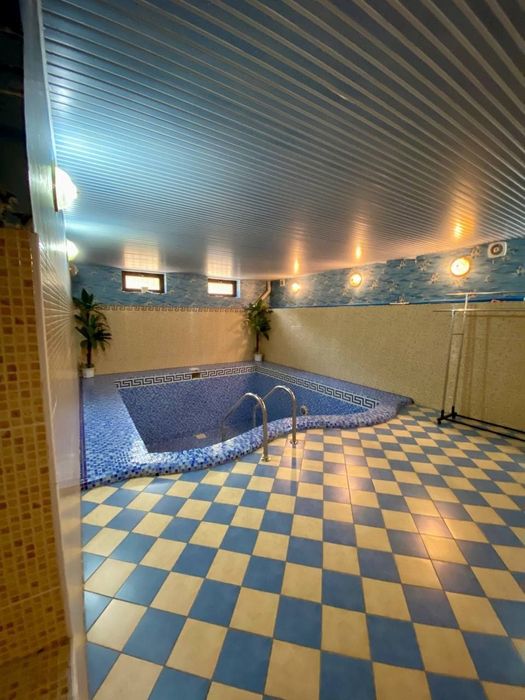 7 ком Максим Горький метро