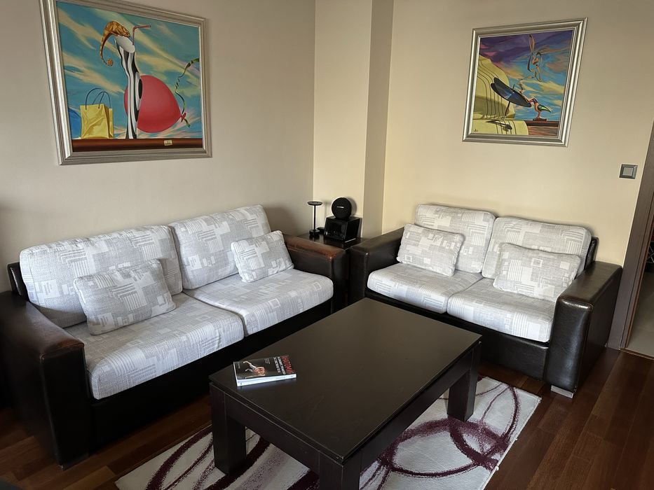 Продавам комплект дивани