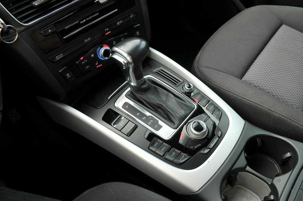 /// Audi Q5 2.0 TDI 190CP  Automata ///