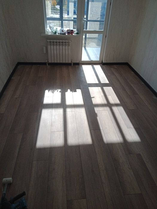 Укладка ламината 1700тг