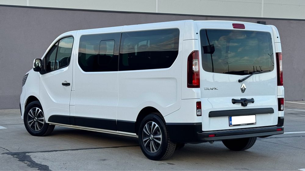 RENAULT Trafic 2022 — imagine 5