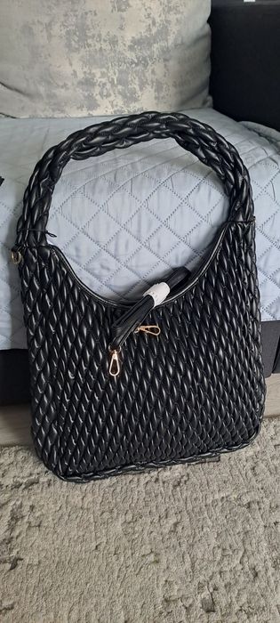Vând geanta dama