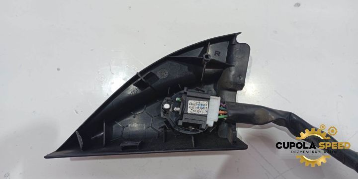 Tweeter fata dreapta 86160-05090 Toyota Avensis 2 T25 [facelift] [200