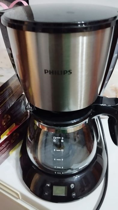 Кофеварка новая Philips  HD7459