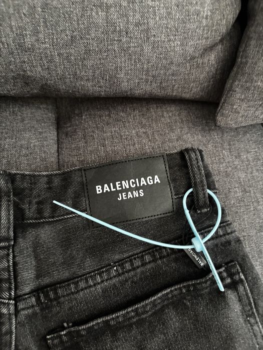 Blugi Balenciaga Flared