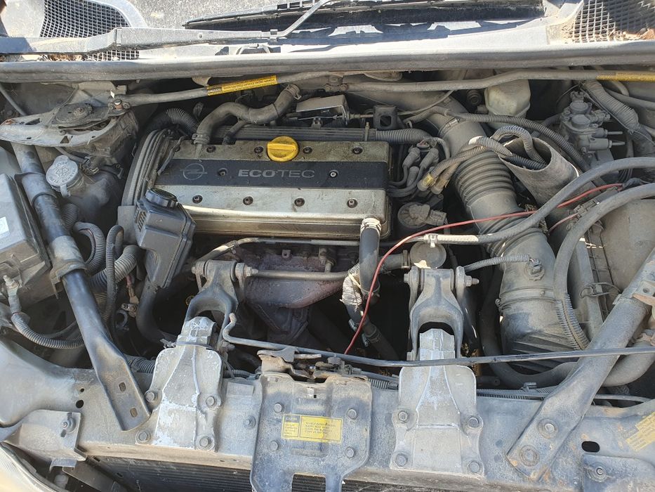Опел Синтра 2.2 Opel Sintra 2.2i на части