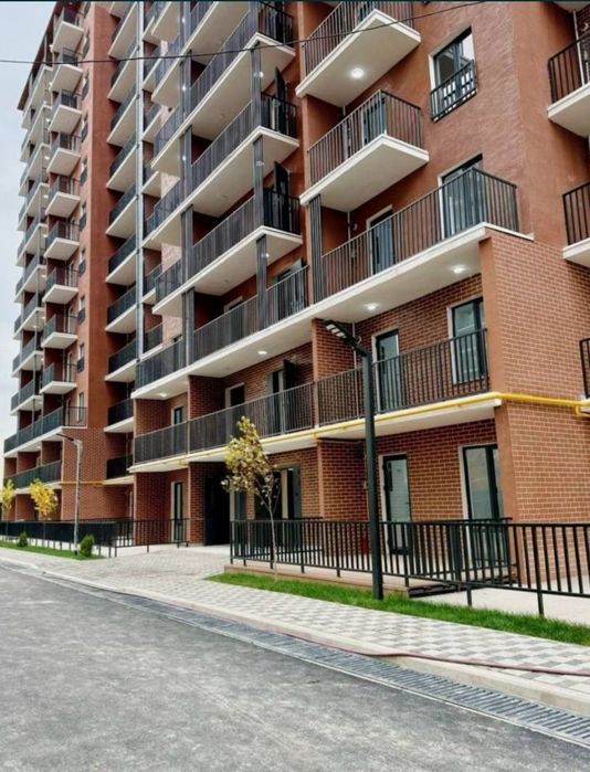 Срочно! Новостройка на Яшнабад -Узбум 1/9/16  общ пл 30м,балкон есть