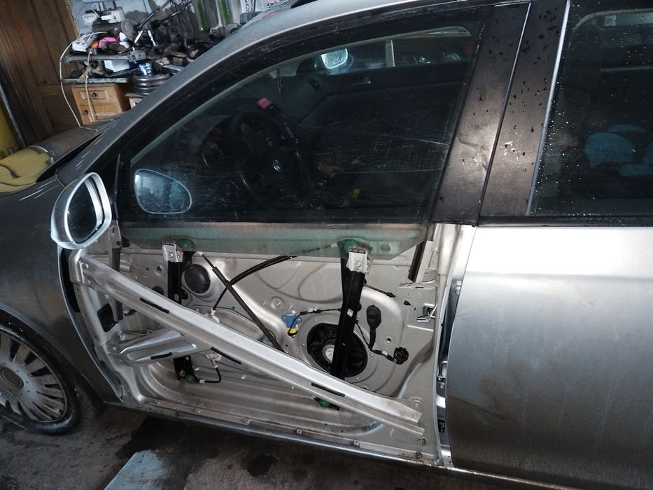 Electrician auto Diagnoza auto Service Auto mobil Reparatii Tester Aut