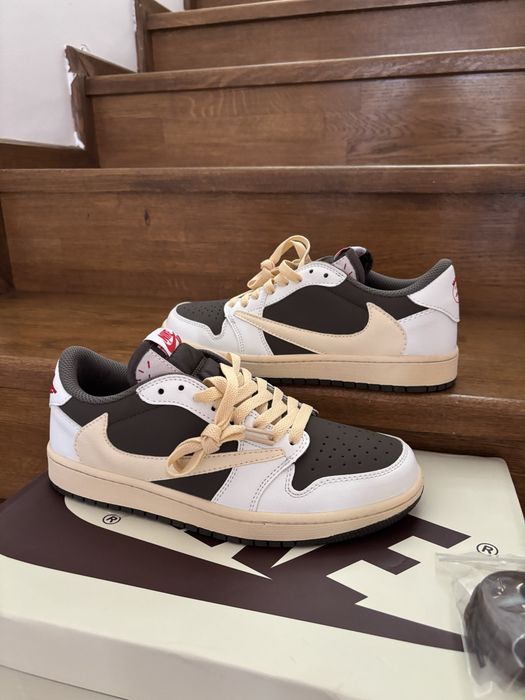 nike travis scott