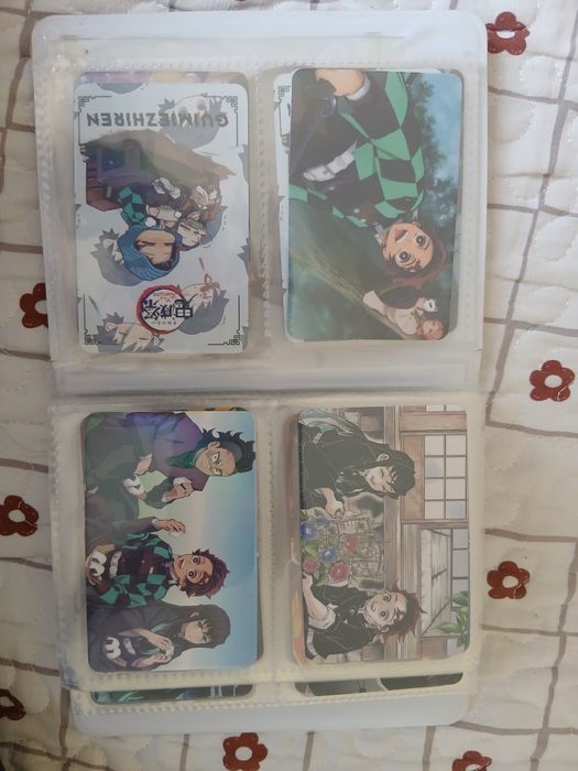 Продаю аниме вещи новые!