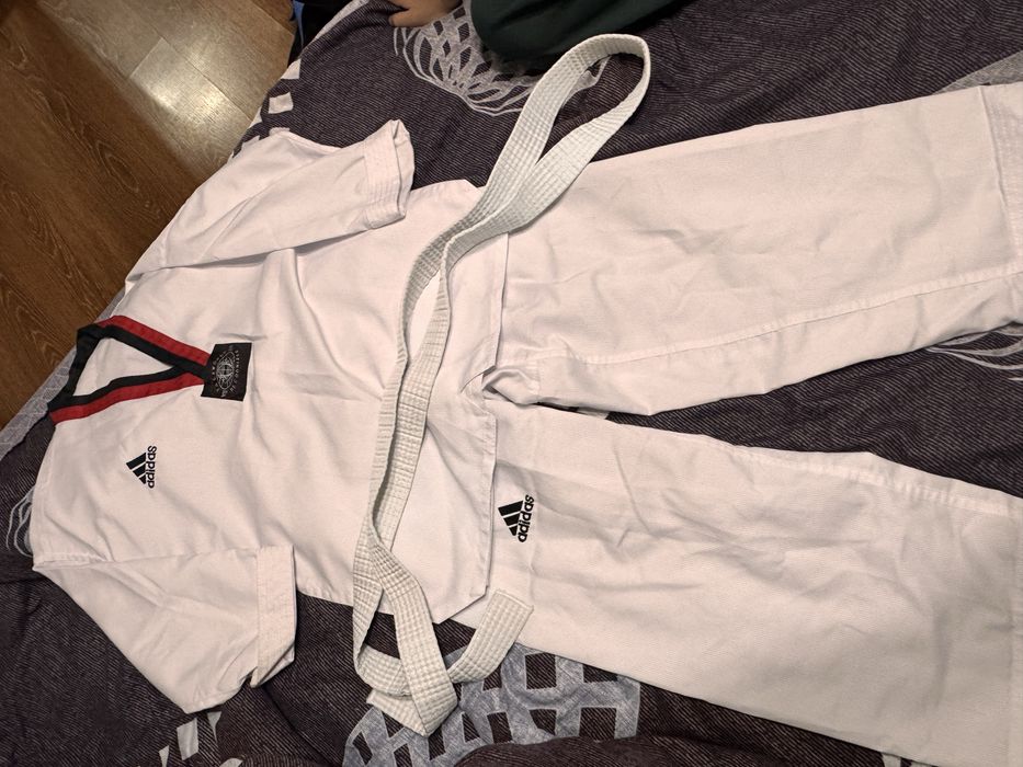 Кимоно для таеквондо , для