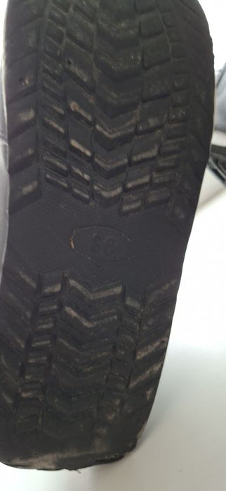 Продам сапожки детские