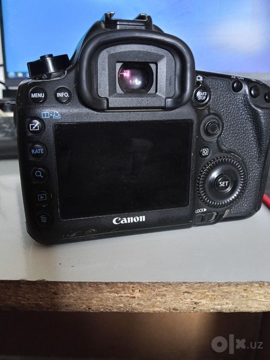 Canon Mark 3.           ..