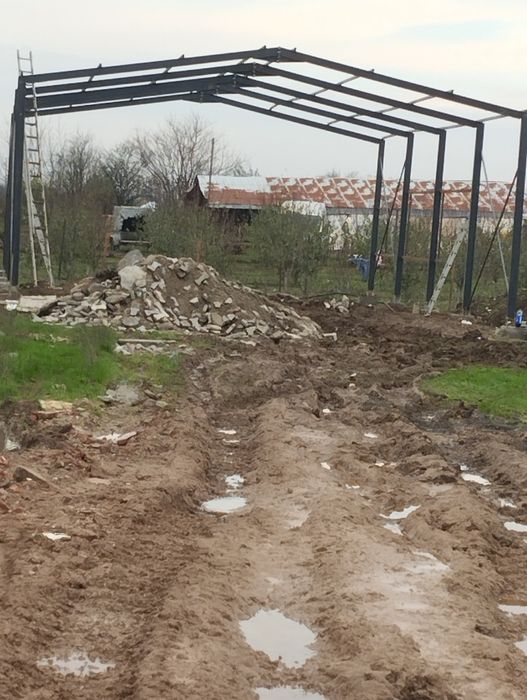 Vindem  hale  metalicie 14 lungime 6 deschidere 4 la strasna